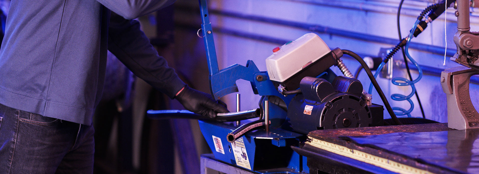 Clean-Cuts™ Bench Mount 10″